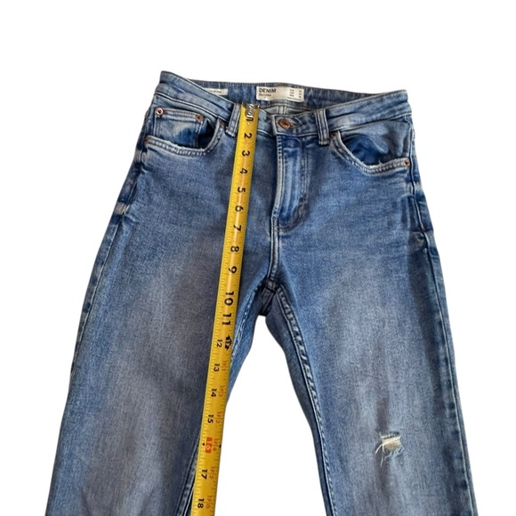 Bershka Denim Skinny Medium Rise Distressed Jeans Size 4 - Picture 9 of 17